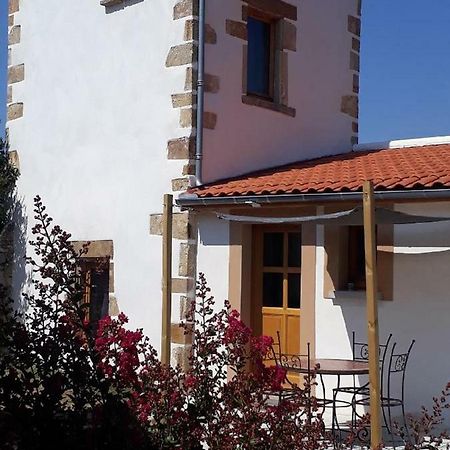 Pigeonnier Hotell Vic-le-Comte Eksteriør bilde