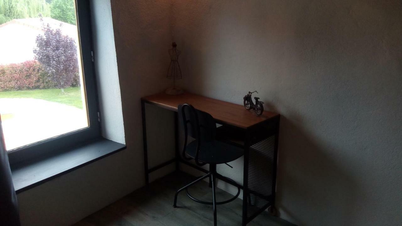 Pigeonnier Hotell Vic-le-Comte Eksteriør bilde