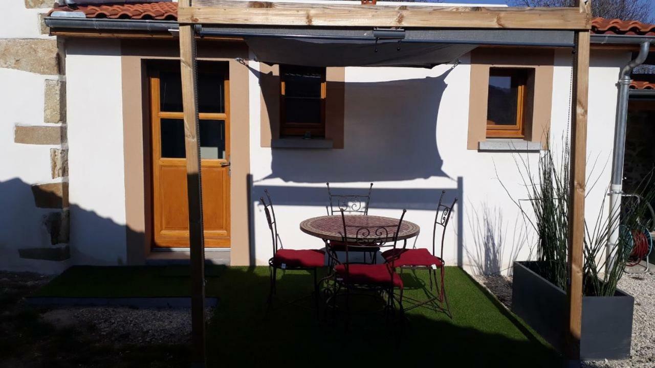 Pigeonnier Hotell Vic-le-Comte Eksteriør bilde